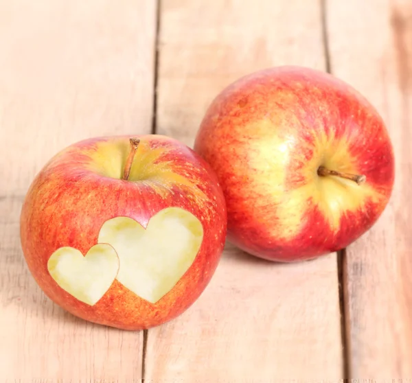 Herzform Liebe Apfel — Stockfoto