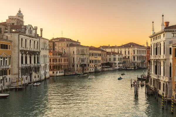 Sol da noite no Grande Canal em Veneza — Fotografia de Stock