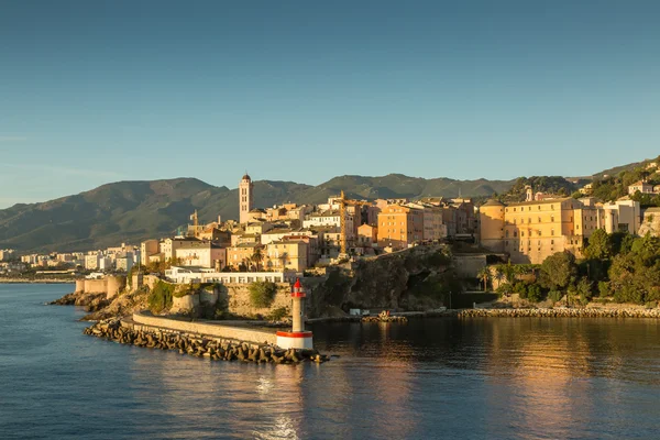 De stad, de citadel en de haven van Bastia in Corsica — Stockfoto