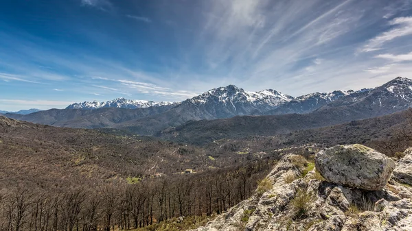 Monte Pardu e San Parteo nella regione della Balagna in Corsica — Foto Stock