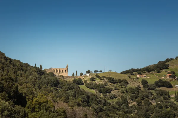 Het klooster van San Francescu in de buurt van Castifao op Corsica — Stockfoto