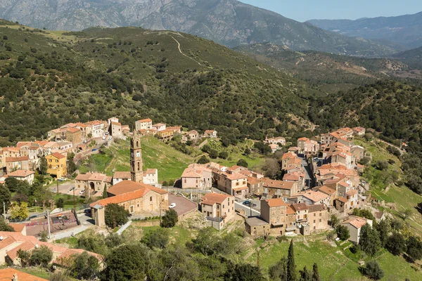 Byn Moltifao i regionen Balagne Korsika — Stockfoto