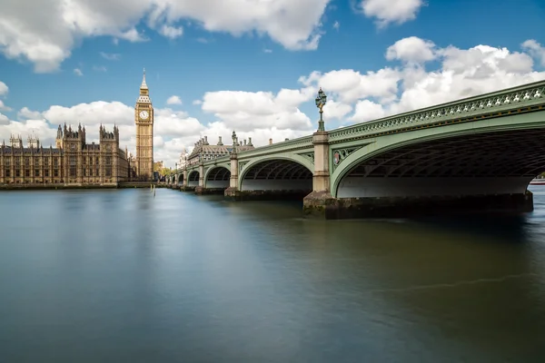 Big Ben, il Tamigi e il ponte di Westminster — Foto Stock