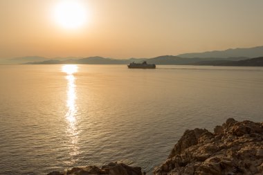Bağlantı noktası Ile Rousse Corsica'deki / daki bırakarak feribot