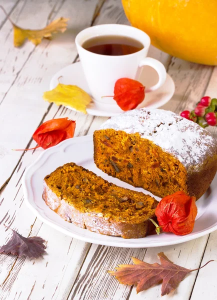 Cake with pumpkin — Stock Photo, Image