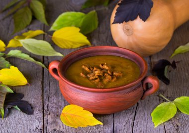 Kabak kruton krem çorba