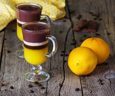 kahve, portakal ve çikolata içinde gözlük ile jöle 