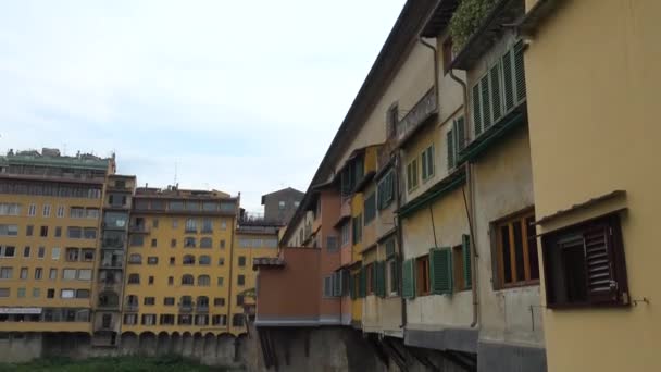 Ponte Vecchio Medieval Stone Closed Spandrel Segmental Arch Bridge Arno — Αρχείο Βίντεο