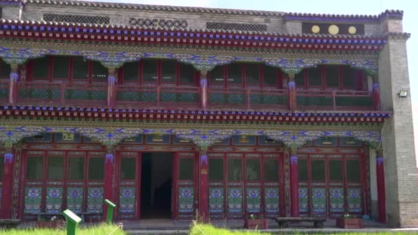 Historische Tempel Dach Ornamente Der Buddhistischen Kultur Klassischer Zentralasiatischer Architektur — Stockvideo