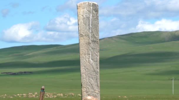 Inschrift Des Obelisken Menhir Aus Der Antike Hirschstein Megalith Mit — Stockvideo