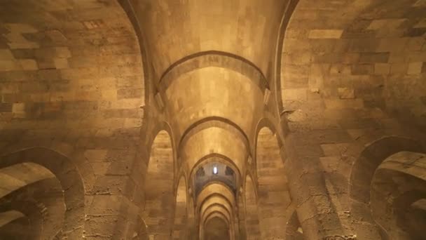 Interior Del Edificio Histórico Con Arcos Piedra Cúpulas Catedral Minster — Vídeo de stock