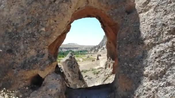 Peri Bacaları Mağara Evleri Tarihi Manastırlar Seyahat Eden Turistlerin Gözlerinden — Stok video