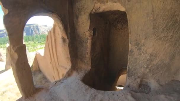 Fadas Chaminés Hoodoos Caverna Casa Mosteiro Histórico Através Dos Olhos — Vídeo de Stock