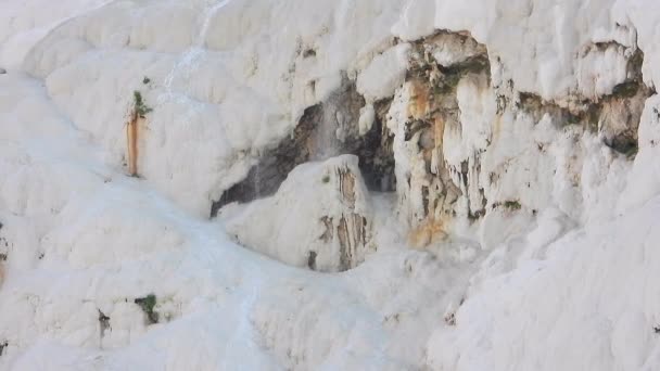 Roca Blanca Travertino Formada Con Mineral Carbonato Calcio Agua Sedimentario — Vídeos de Stock