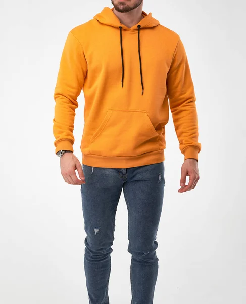 Mann Orangefarbenem Kapuzenpulli Mann Trägt Straßenkleidung Attrappe Isoliertes Studiofoto Herrenbekleidung — Stockfoto