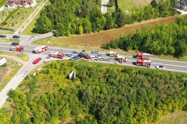 Polonya, Avrupa 25.08.2024 sayılı birden fazla araç ve müdahalecinin karıştığı trafik kazası