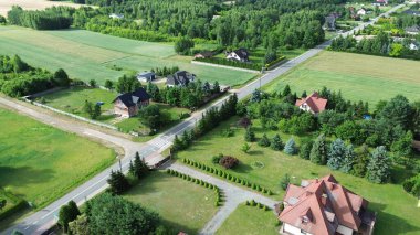 Huzurlu bir banliyö manzarası