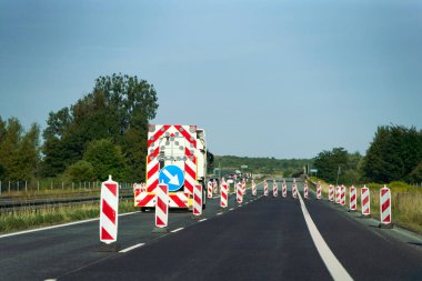 Otoyol inşaatı için kapalı.