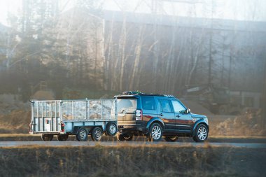 Taşıma ve taşıma için araba çekme karavanı