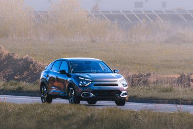 Doğal ortamda sıfır emisyon SUV