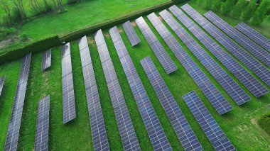 Çevre dostu güneş enerjisi sistemi inşa ediliyor