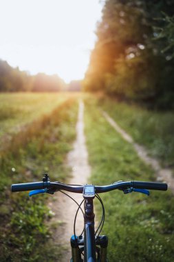 GPS ve orman ortamının bisikletçi perspektifi