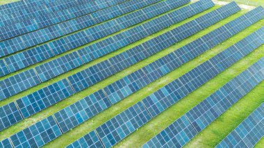 Temiz ortam için güneş enerjisi panelleri