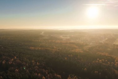 Renkli sonbahar manzarası.