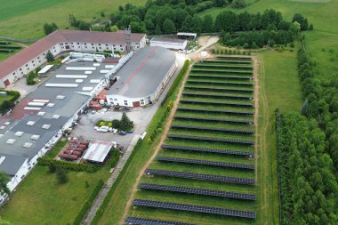 Güneş Enerjisi Sanayi Tesisi Hava Görüntüsü