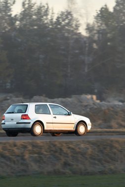 Günlük seyahat için beş kapılı ekonomik hatchback