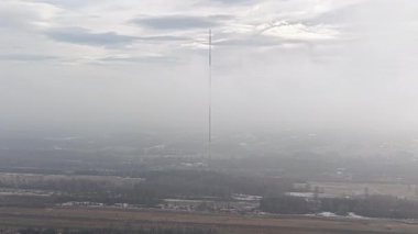 Telekomünikasyon kulesi kırsal alanla bağlantı sağlıyor