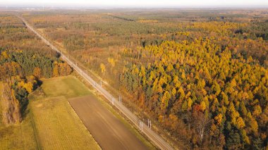 Avrupa 'nın güzel çöllerinden geçen ulaşım rotası