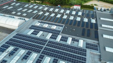 Sürdürülebilir dünya için gelecekçi güneş enerjisi teknolojisi