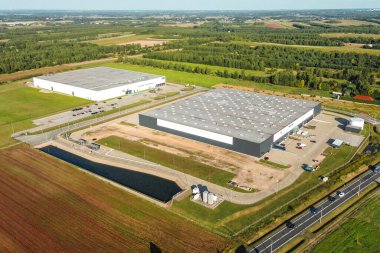 Kargo teslimatı ve ihracat işlemleri yapan lojistik merkezi