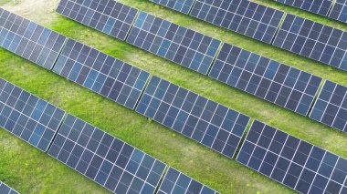 AB yeşil enerji için güneş paneli alanı