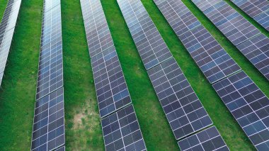 Yukarıdan çevre dostu evler