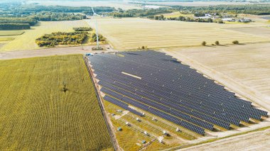 Sustainable electricity project with wind and sun