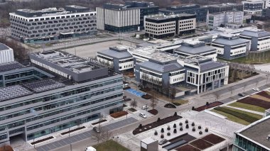 Büyük veri işleme için sürdürülebilir teknoloji tesisi