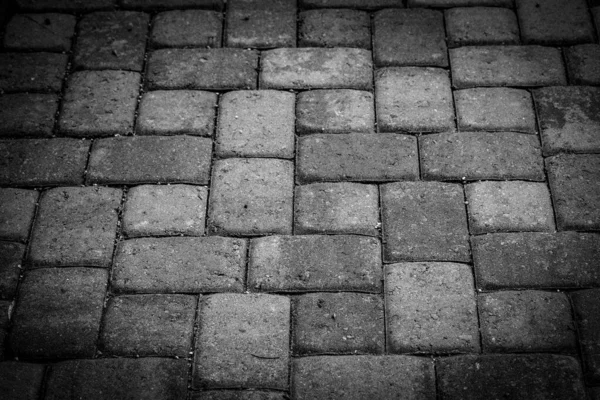 黒と白の石畳の歩道 — ストック写真