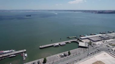 Lizbon üzerinden Tagus nehrinden çekin, Portekiz