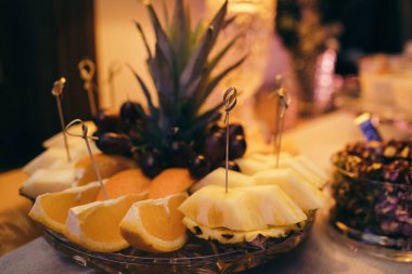 Bir dilim keki yakın plan çekelim.