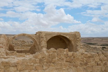 İsrail 'in kuzey Negev bölgesindeki antik bir Nabatean şehrinin kalıntıları.