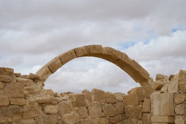 İsrail 'in kuzey Negev bölgesindeki antik bir Nabatean şehrinin kalıntıları.