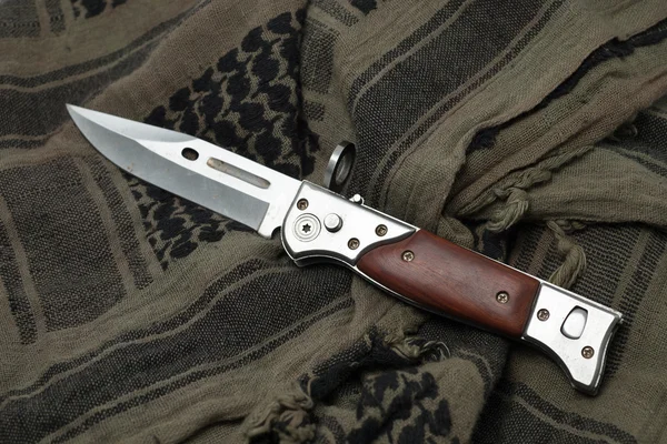 Cuchillo militar en SHEMAGH — Foto de Stock