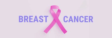 Pembe desenli illüstrasyon bandı. Göğüs kanseri farkındalığının sembolü Açık Renk Arkaplanı Üzerine Yazılı Ay Kampanyası. Poster, Bayrak, Yazdırma için Kurdele Tasarımı