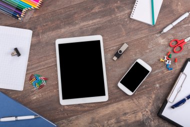 Modern ve geleneksel Ofis donatım