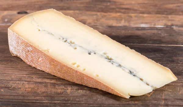 法国 Morbier 奶酪 — 图库照片