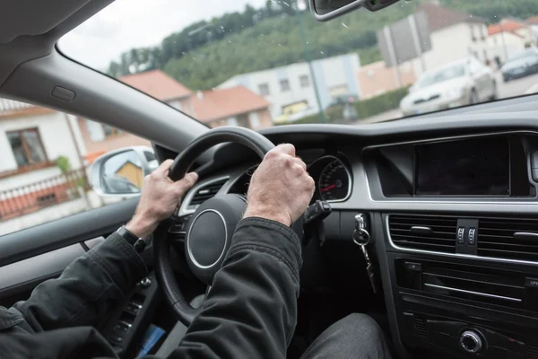 Un coche de conducción —  Fotos de Stock