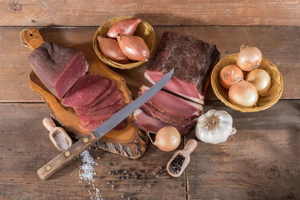 Carni secche e affumicate — Foto Stock