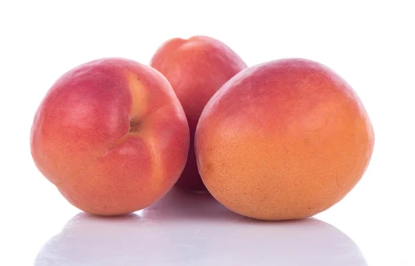 Whole ripe apricots — Stock Photo, Image